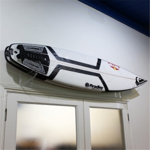 rack de prancha de surfe de acrílico transparente invisível montado na parede 