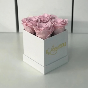 Capas para rosas de presente de papelão