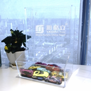 Vitrine de exposição de modelos de carros