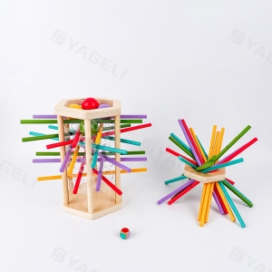 Jogo de dados de torre de madeira com 35 palitos 