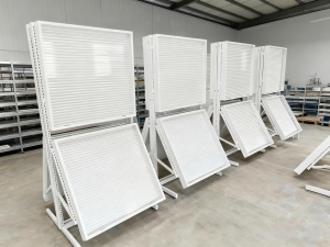 Suporte de chão para exposição de cartas Pokémon TCG 